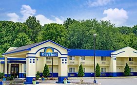 Days Inn by Wyndham Southington